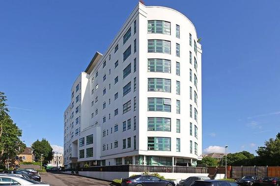 2 bedroom Flat to re...